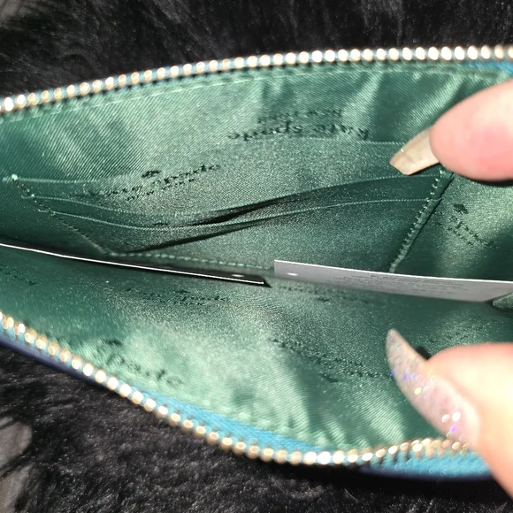 Nwt Kate Spade Green Glitter Wristlet New - Picture 4 of 4